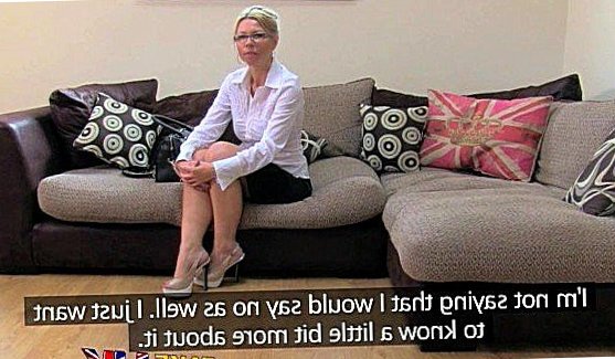 Супер Порнуха: Ее нежная попочка так и просила, чтобы в нее кто то вошел
